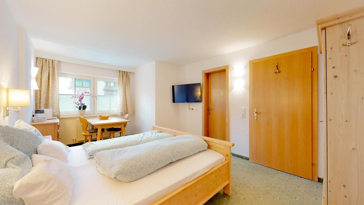 Zimmer Enzian Längenfeld Exterior foto